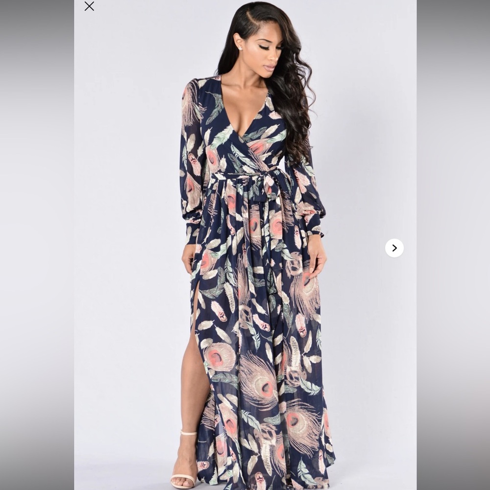 Elegant Navy Floral Maxi Dress